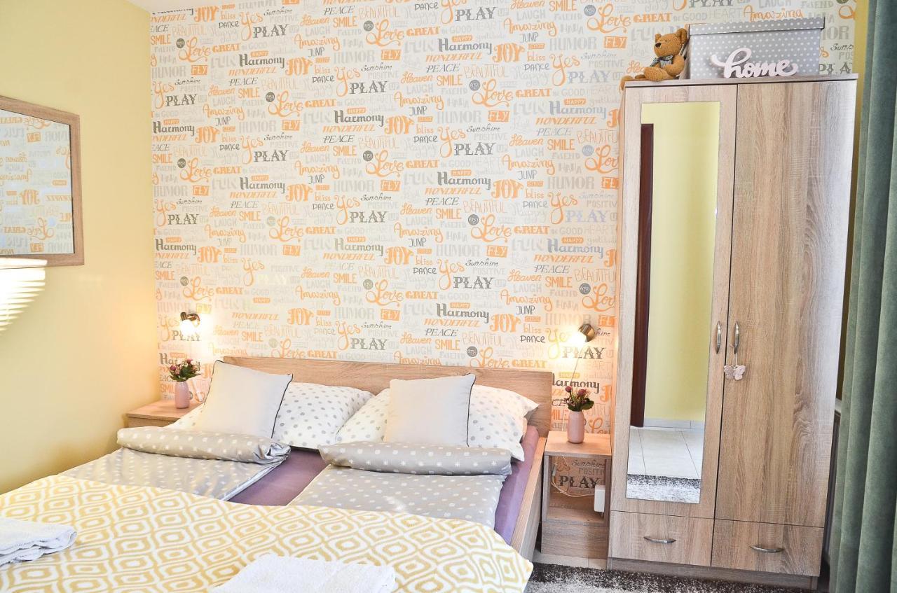 Happy Apartman Hajdúszoboszló Екстериор снимка