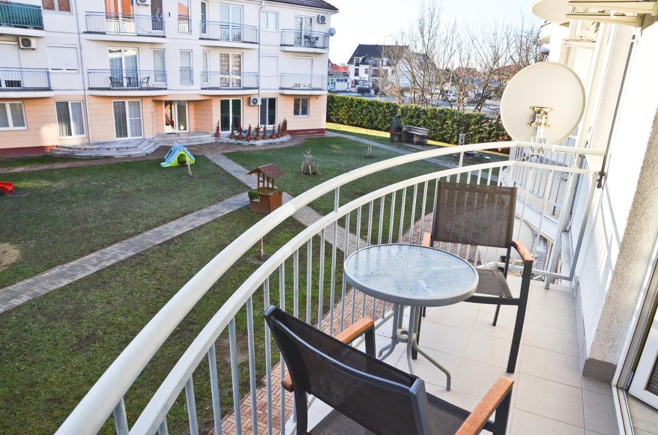 Happy Apartman Hajdúszoboszló Екстериор снимка
