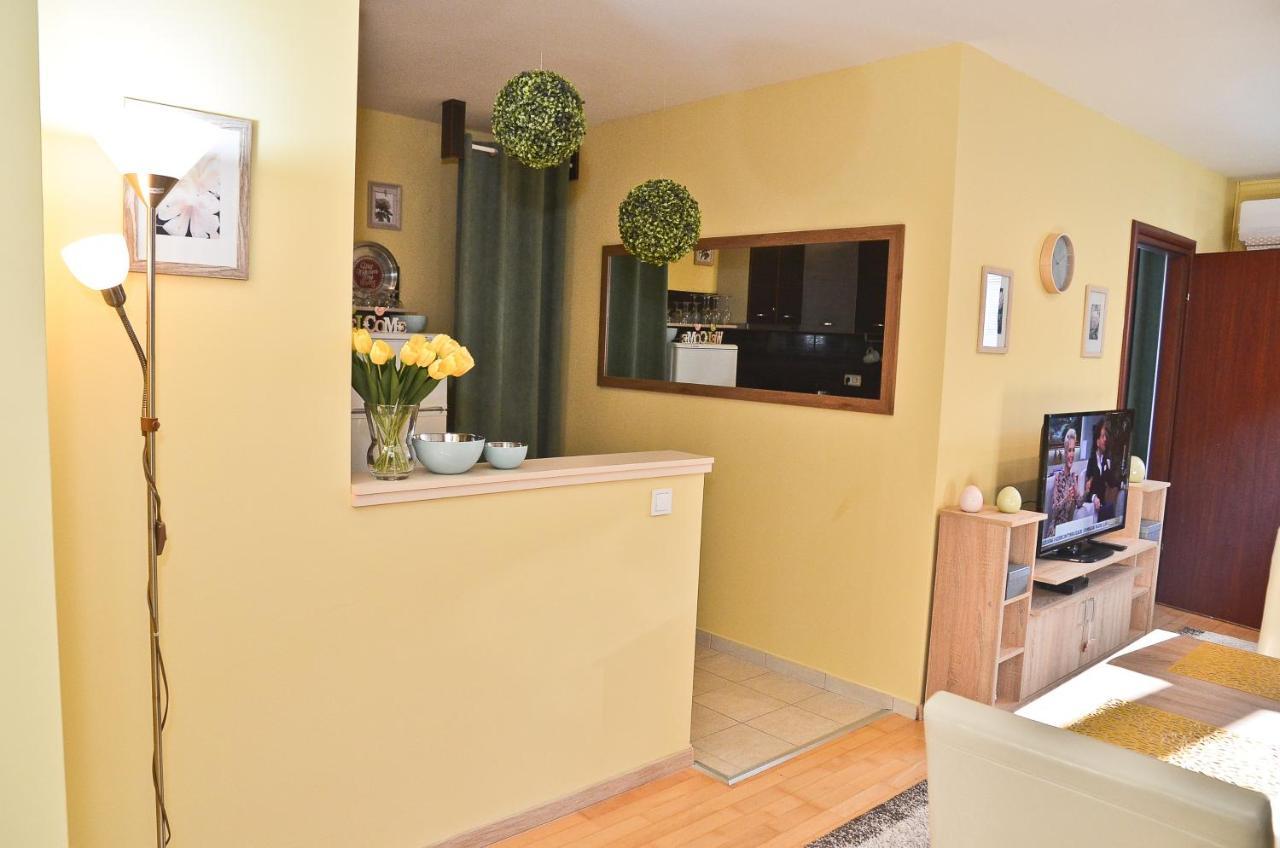 Happy Apartman Hajdúszoboszló Екстериор снимка